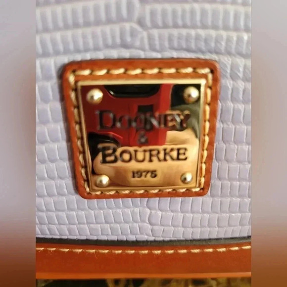 Dooney & Bourke lizard embossed domed satchel - Picture 8 of 11